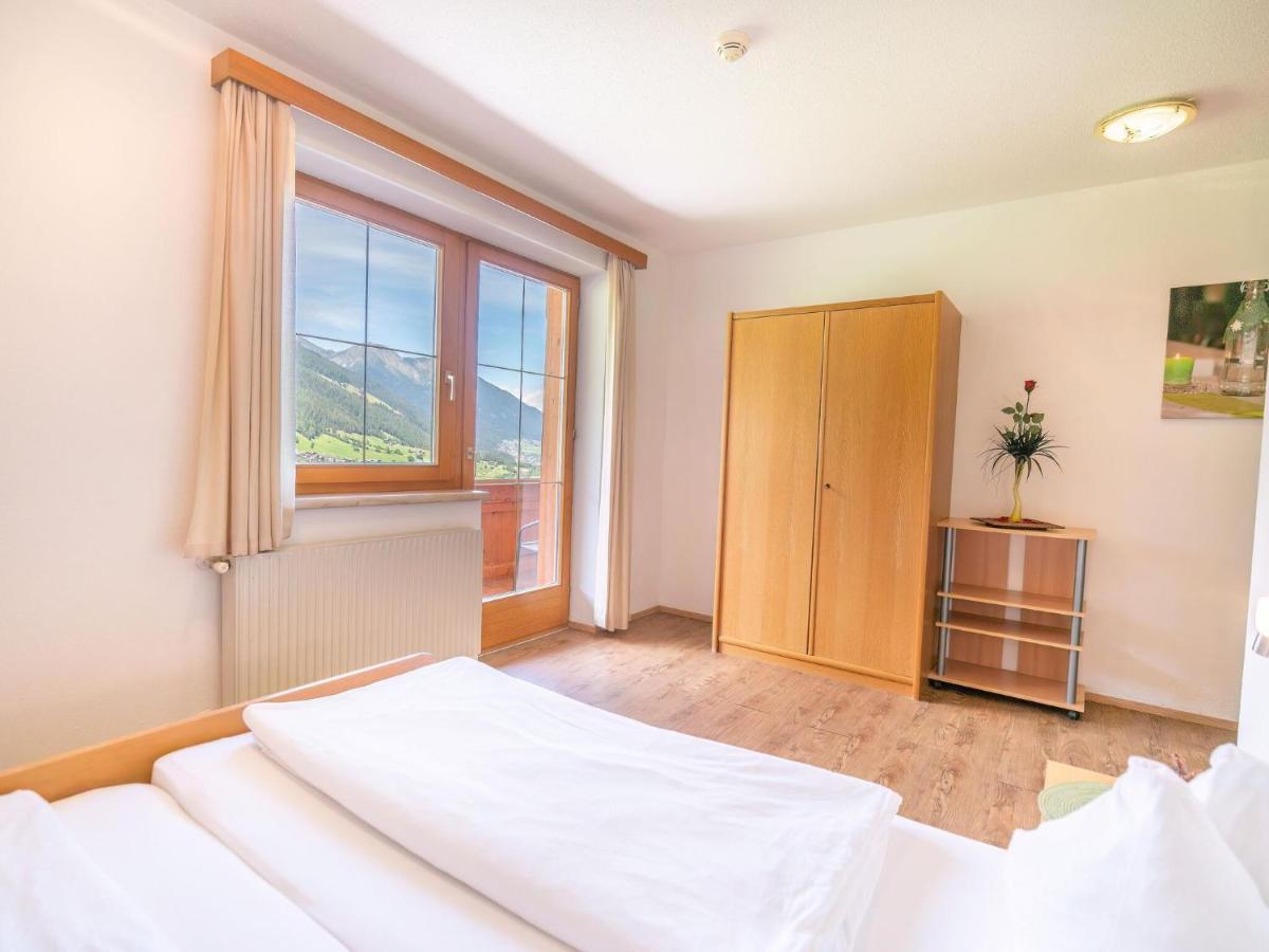 Ideal Apartment In Stubaital With Balcony Neustift im Stubaital Eksteriør bilde