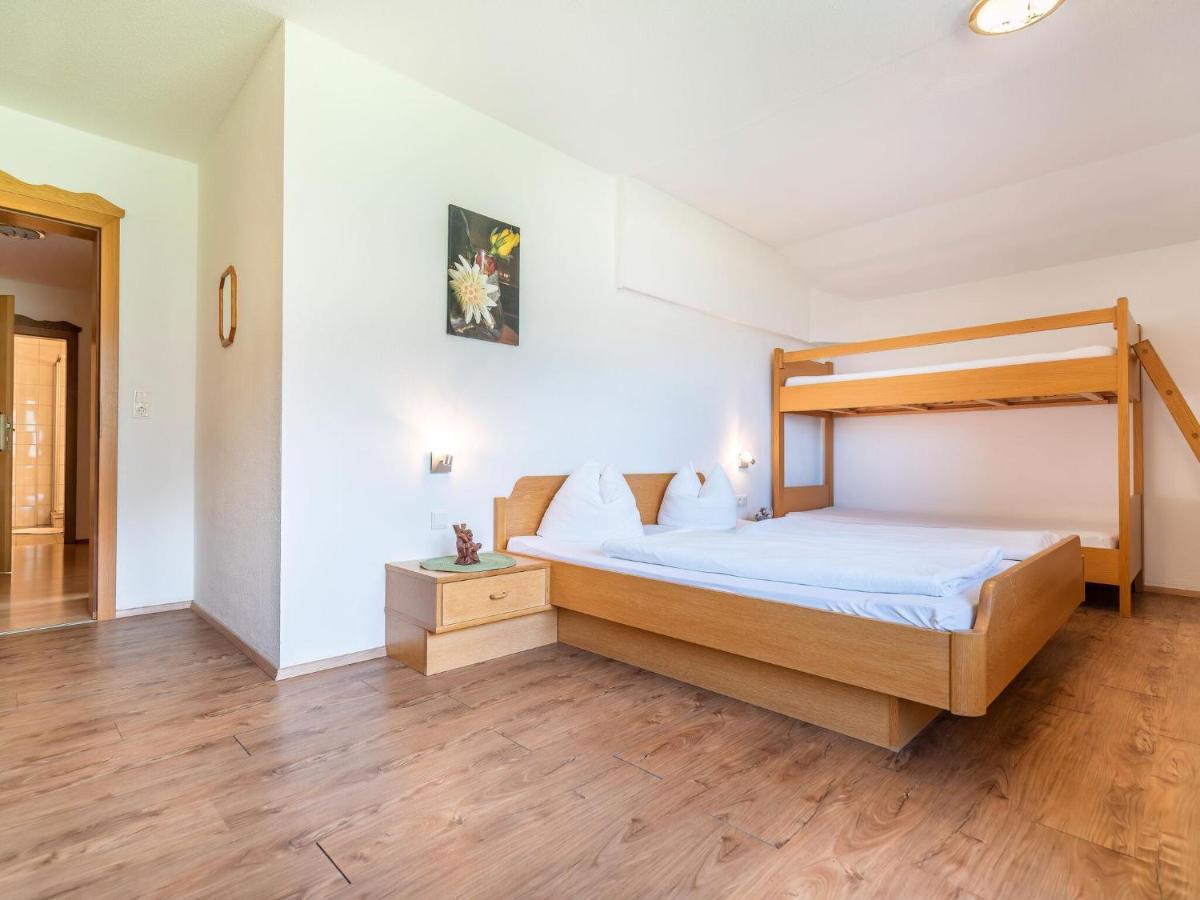 Ideal Apartment In Stubaital With Balcony Neustift im Stubaital Eksteriør bilde