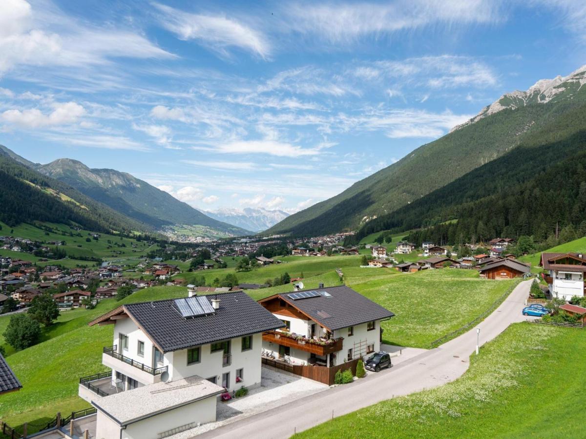 Ideal Apartment In Stubaital With Balcony Neustift im Stubaital Eksteriør bilde